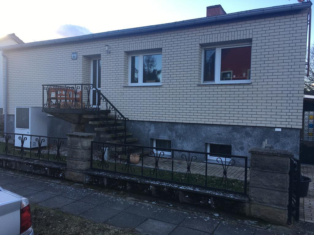 Zimmervermietung Familie Schuster Wusterhausen Luaran gambar
